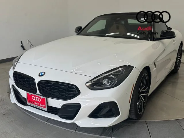 Used 2025 White BMW sDrive M40i image 3