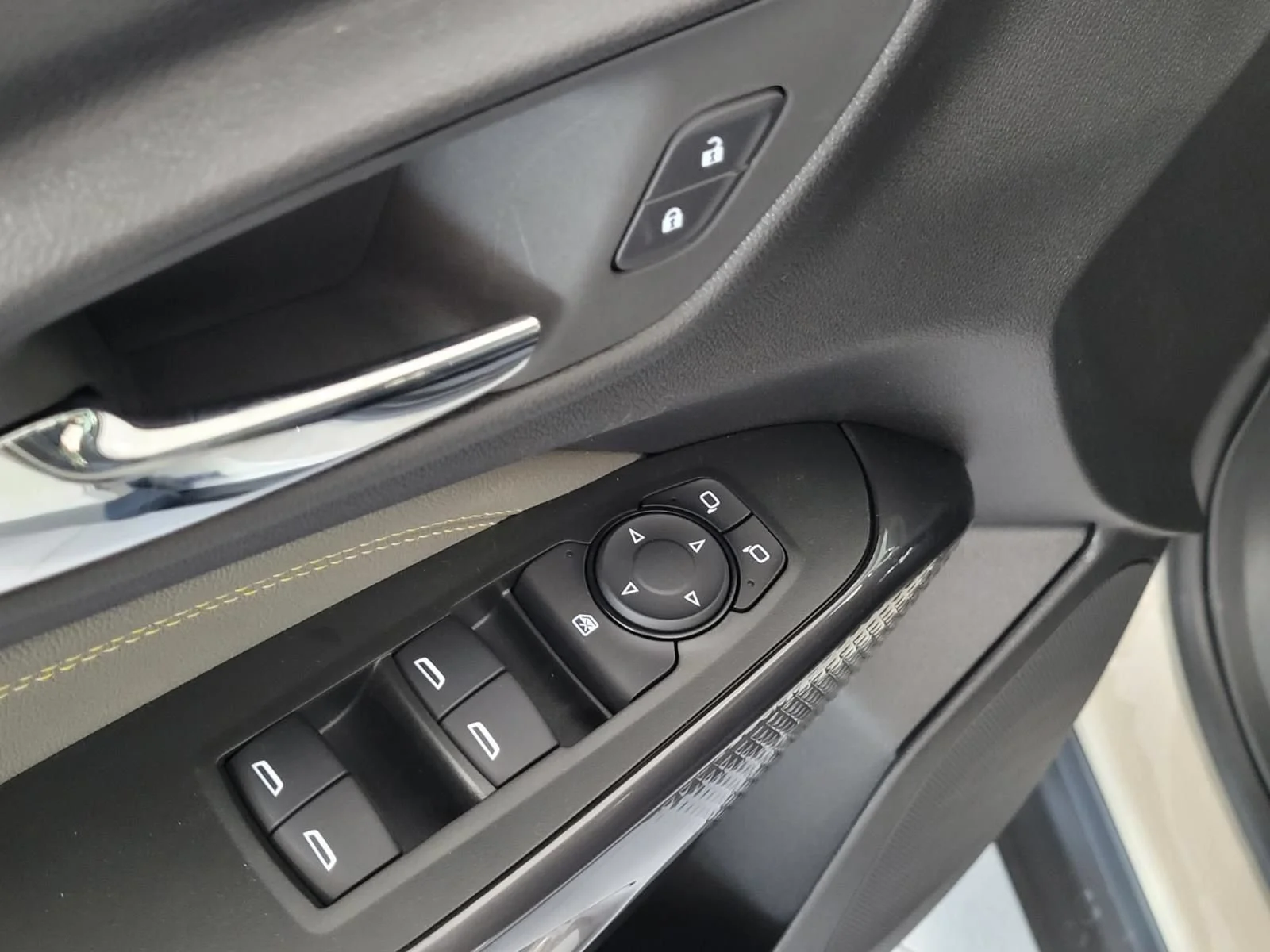 2026 Chevrolet Trax Activ - Photo 14