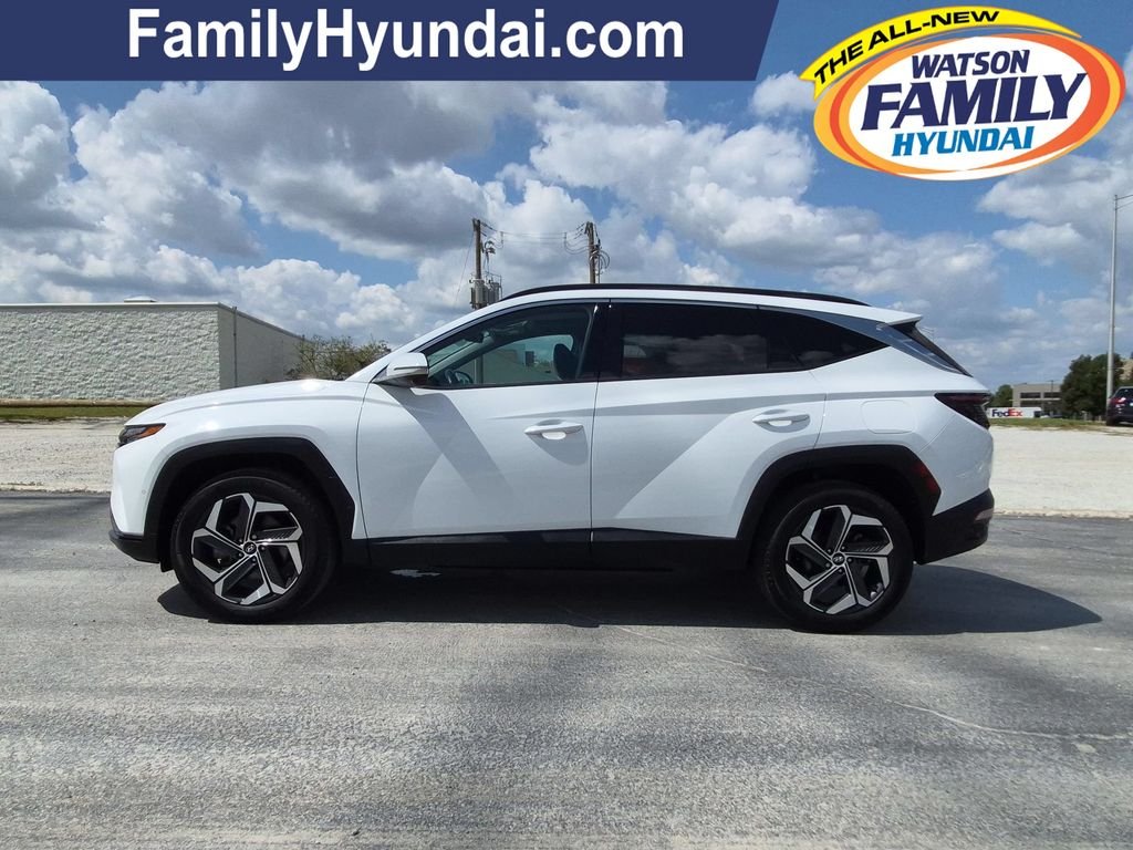 Used 2023 White Hyundai Limited image 7