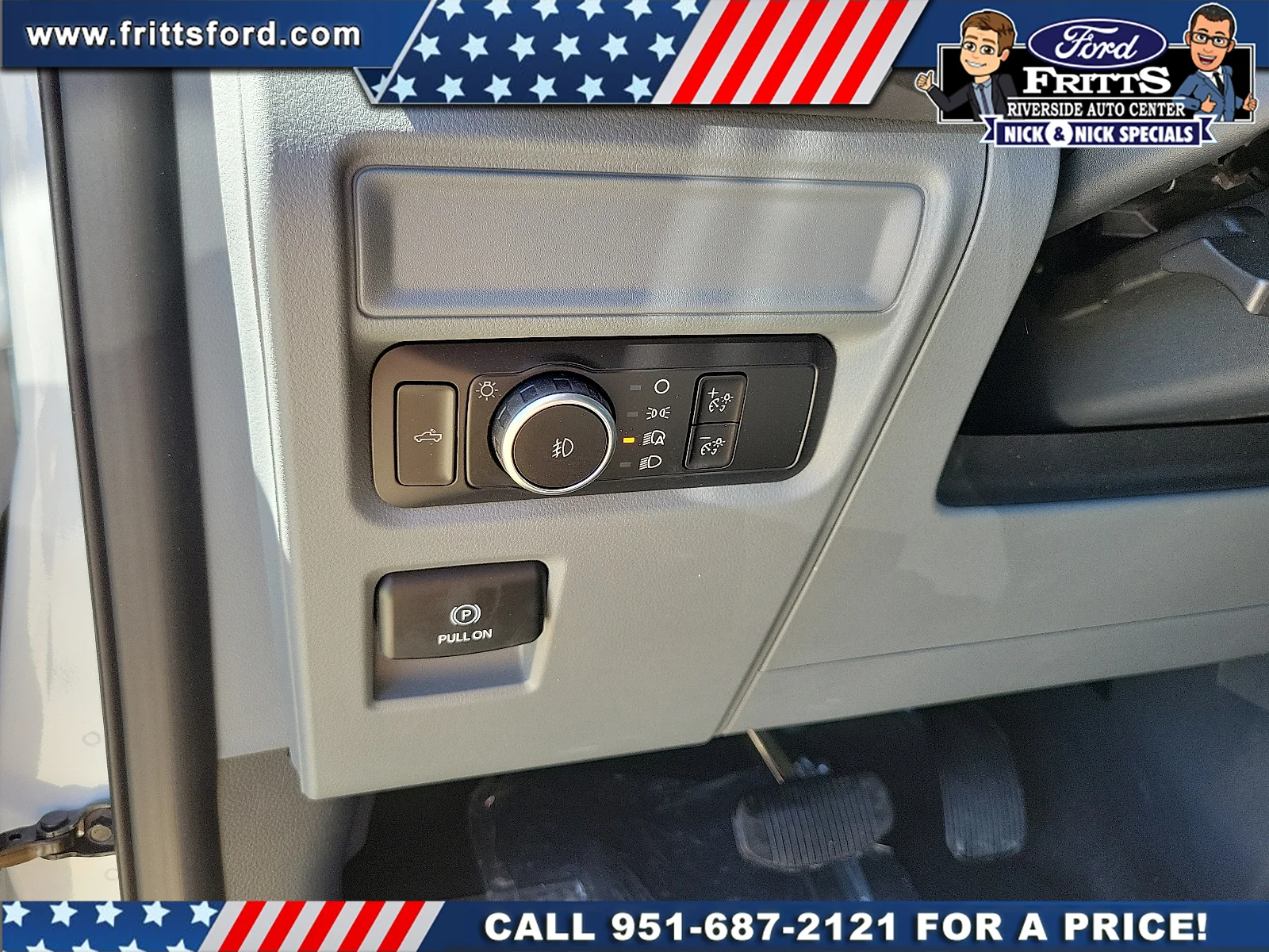 New 2026 Oxford White Ford XLT image 13