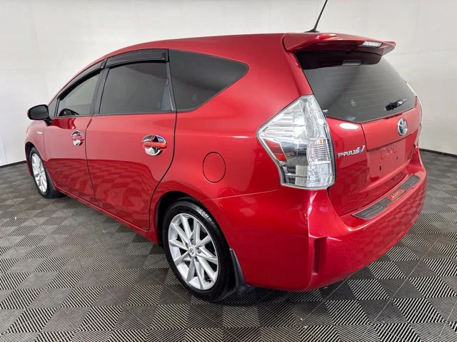 Used 2012 Barcelona Red Metallic Toyota Five image 6