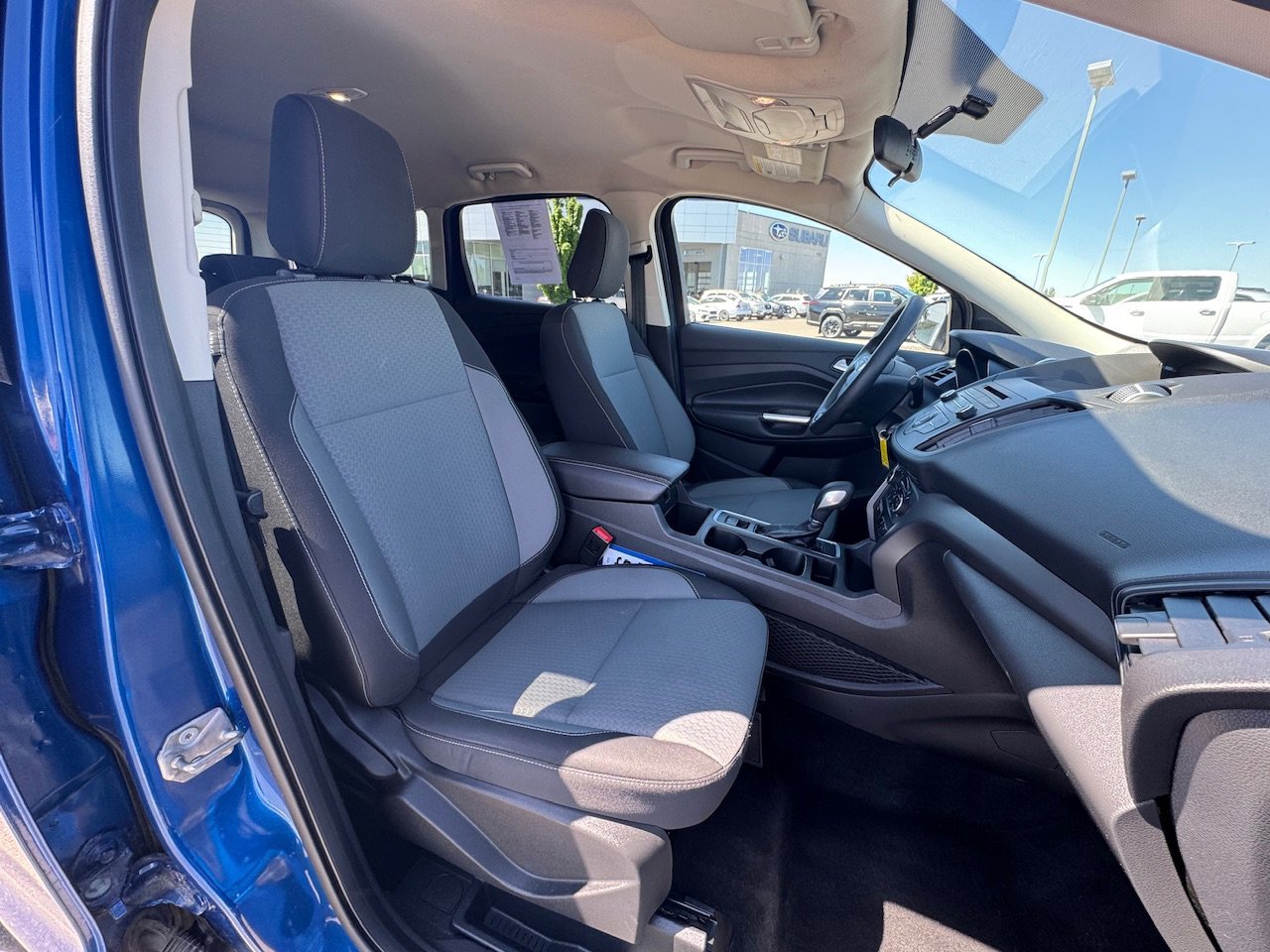 Used 2018 Lightning Blue Metallic Ford SE image 42