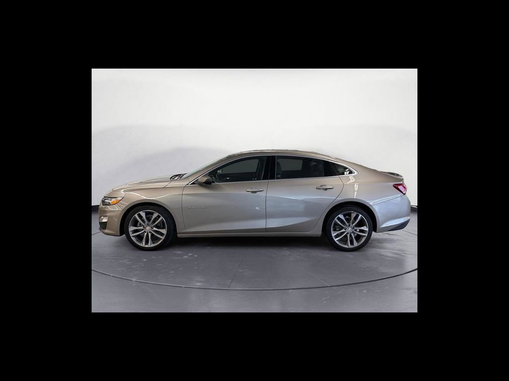 Used 2024 Gray Chevrolet LT image 3