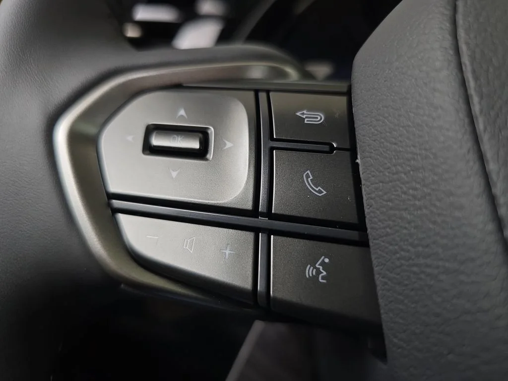 New 2026 Eminent White Pearl Lexus PREMIUM image 17
