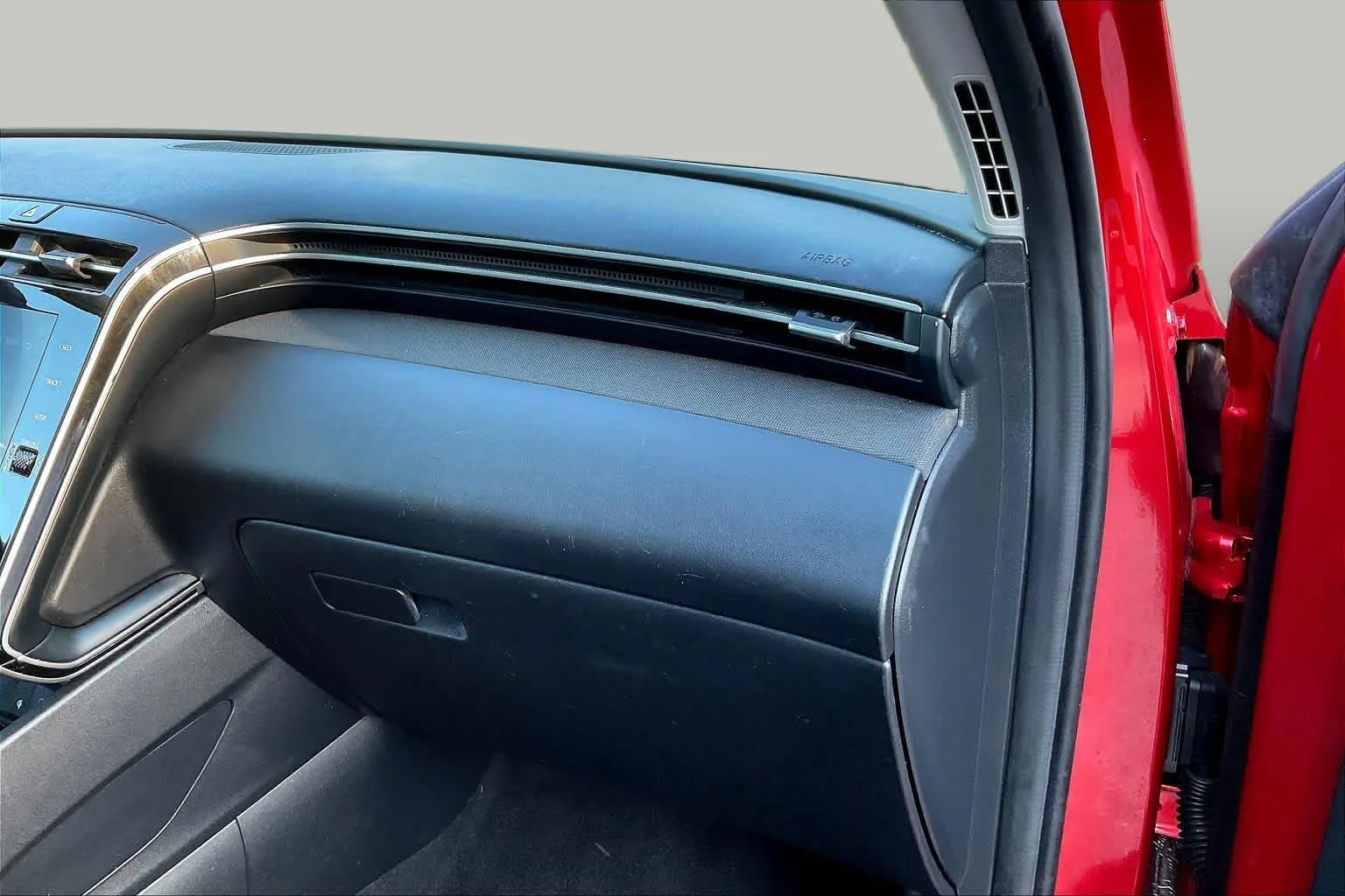 Used 2023 Calypso Red Hyundai SEL image 19
