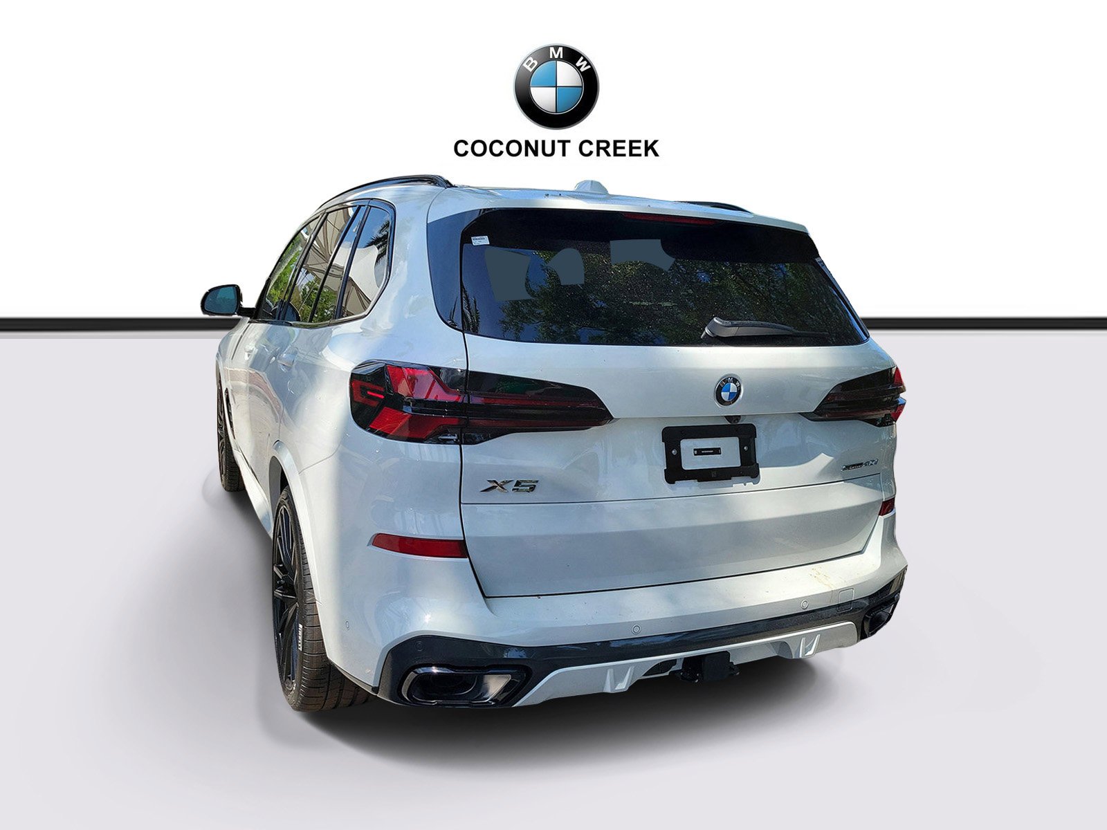 New 2026 Alpine White BMW sDrive40i image 3