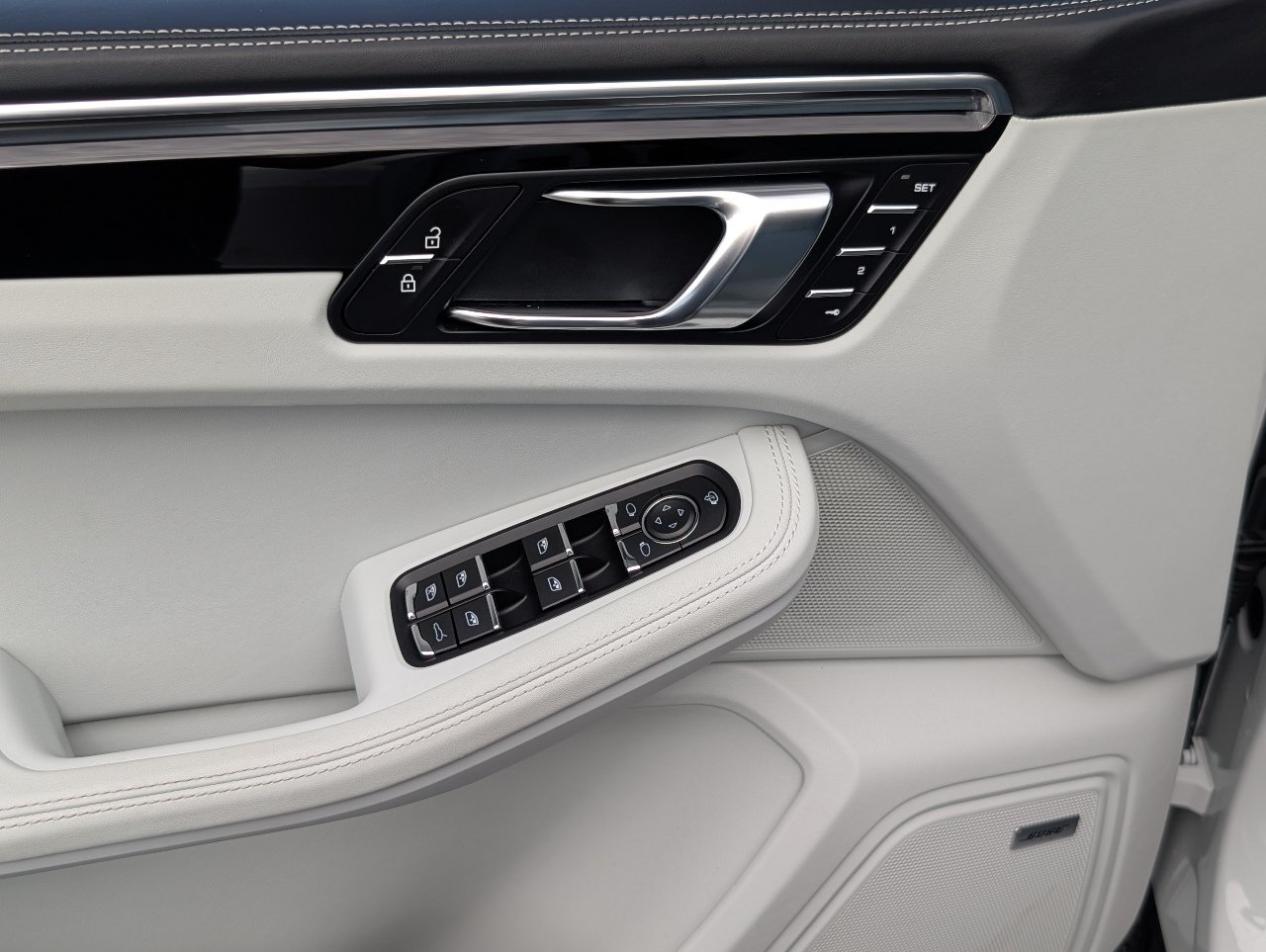 Used 2025 White Porsche T image 20