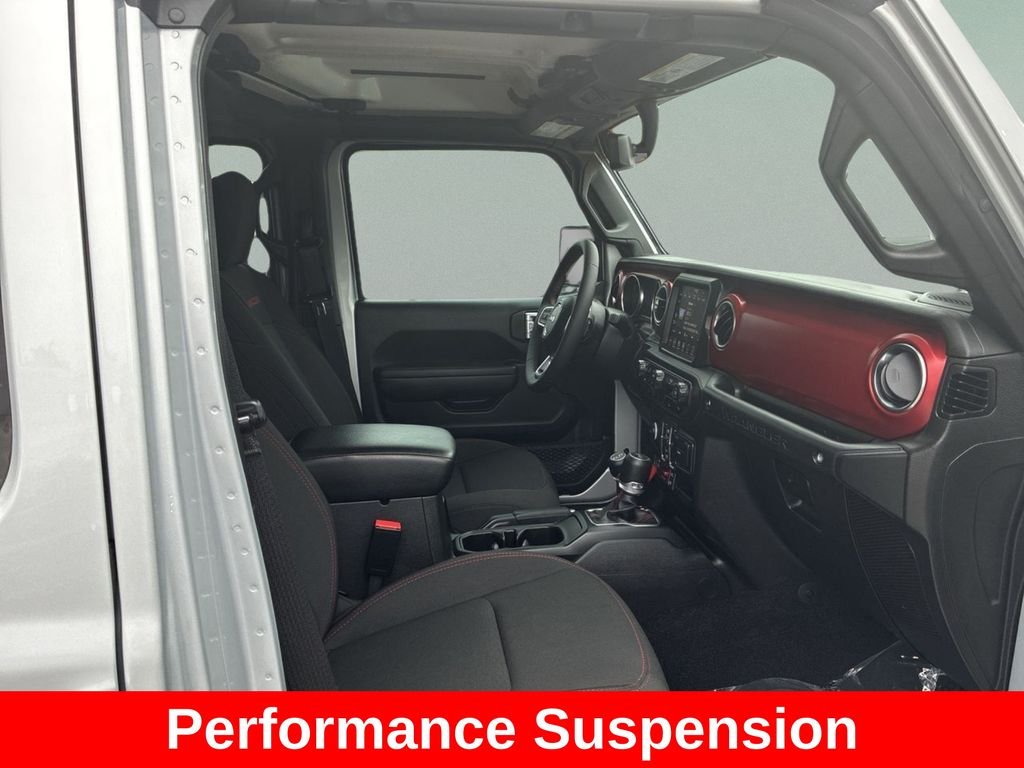 Used 2023 Silver Jeep Rubicon image 19