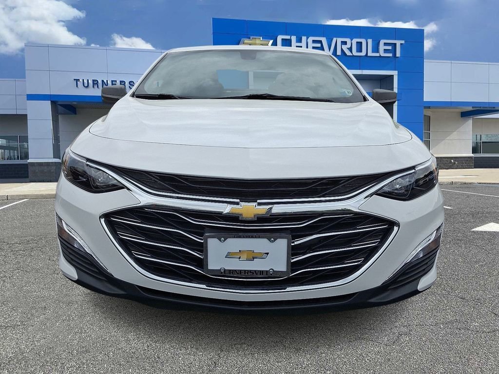 Certified Used 2022 Summit White Chevrolet LS image 2