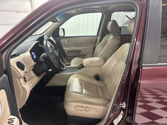 Used 2015 Red Honda EX-L image 6