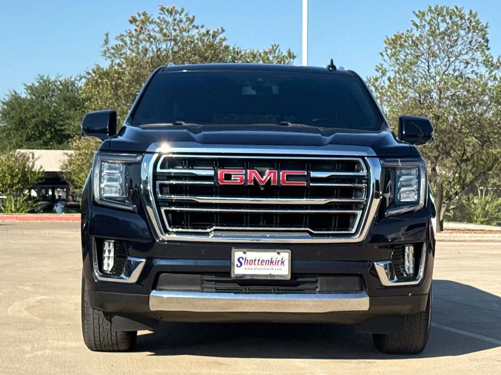 Used 2022 Blue GMC SLT image 2