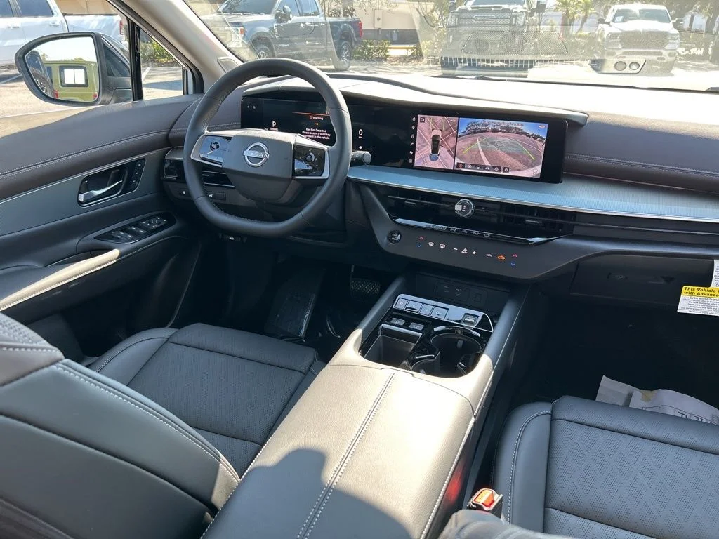 Used 2026 Everest White P Nissan Platinum image 10