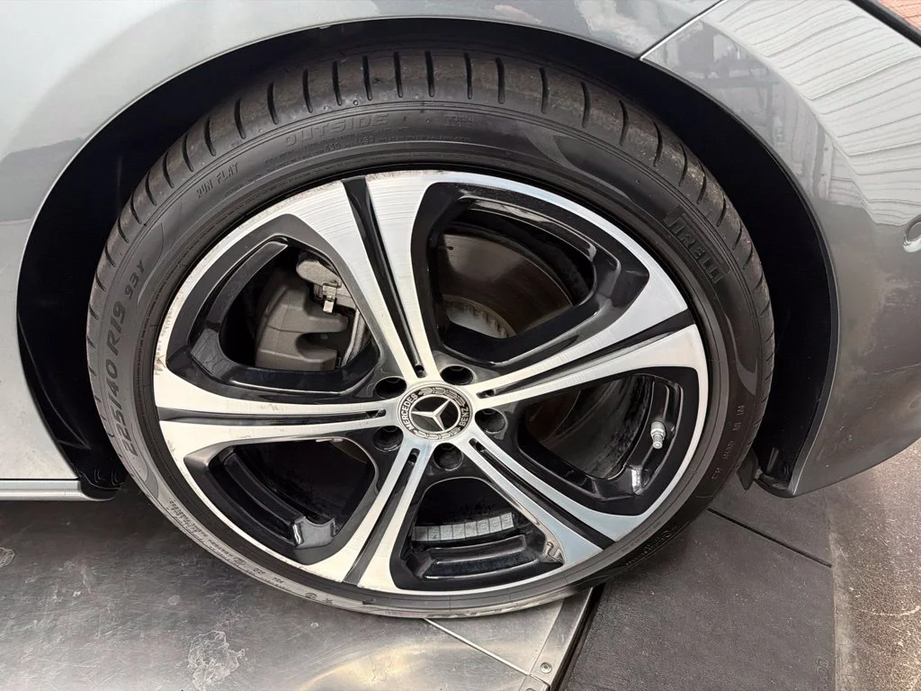 Used 2024 Gray Mercedes-Benz C 300 image 9