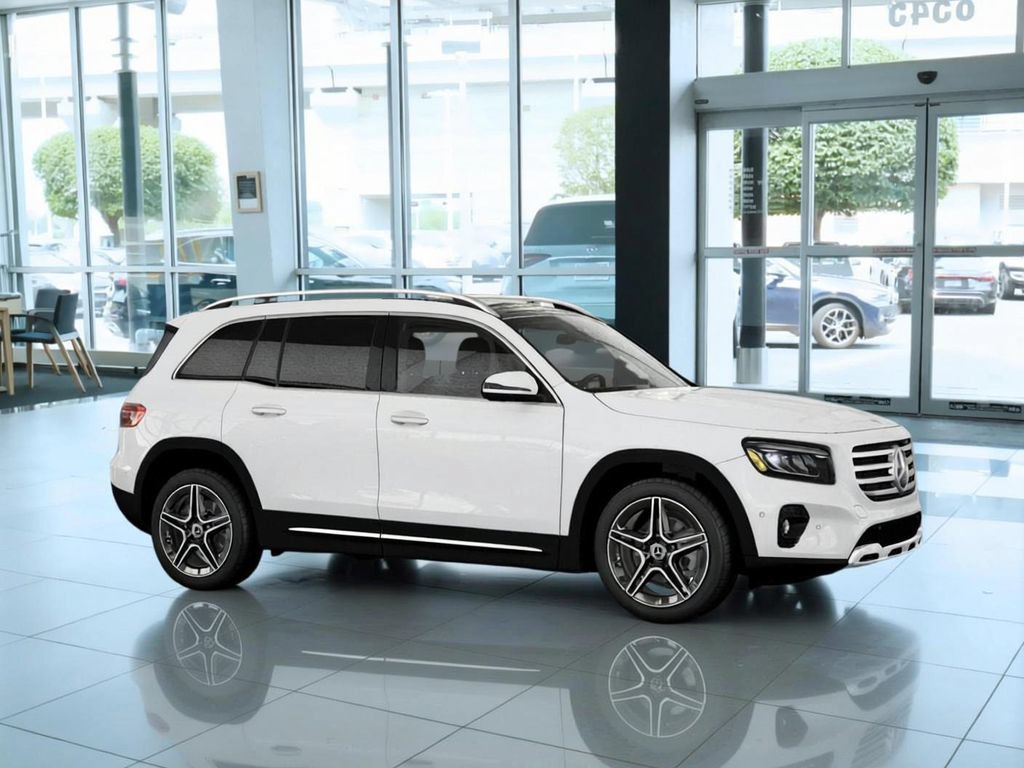New 2026 Polar White Mercedes-Benz GLB 250 image 54