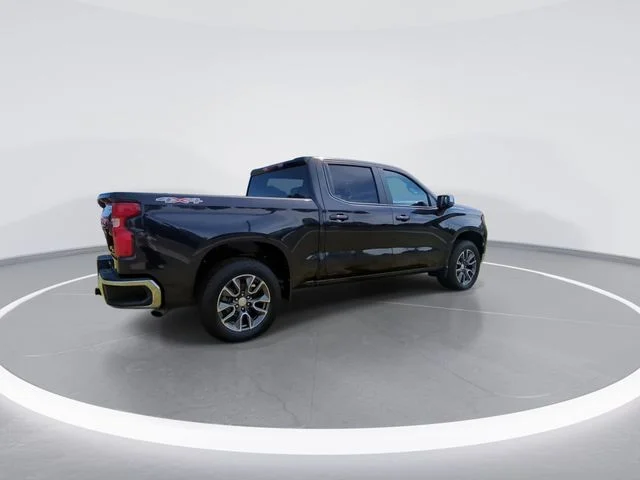 Used 2023 Gray Chevrolet LT image 8