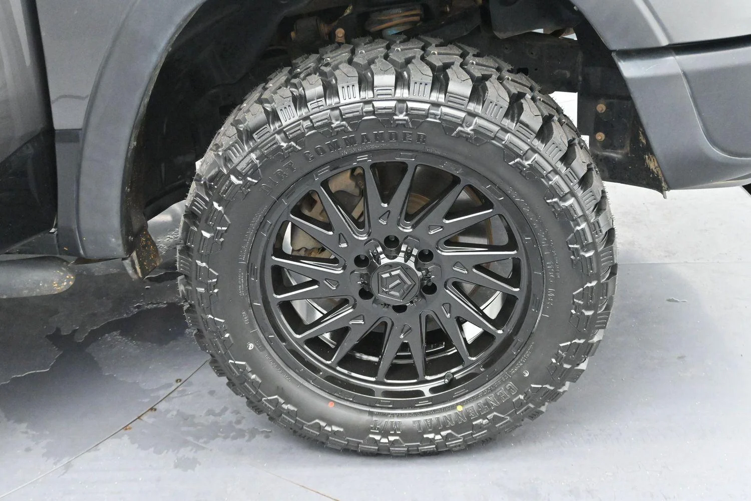 Used 2020 Granite Crystal Metallic Clearcoat Ram Rebel image 32