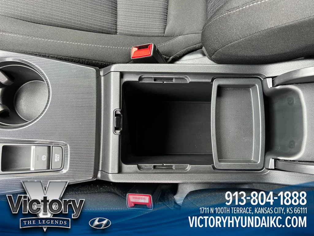 Used 2025  Honda LX image 26