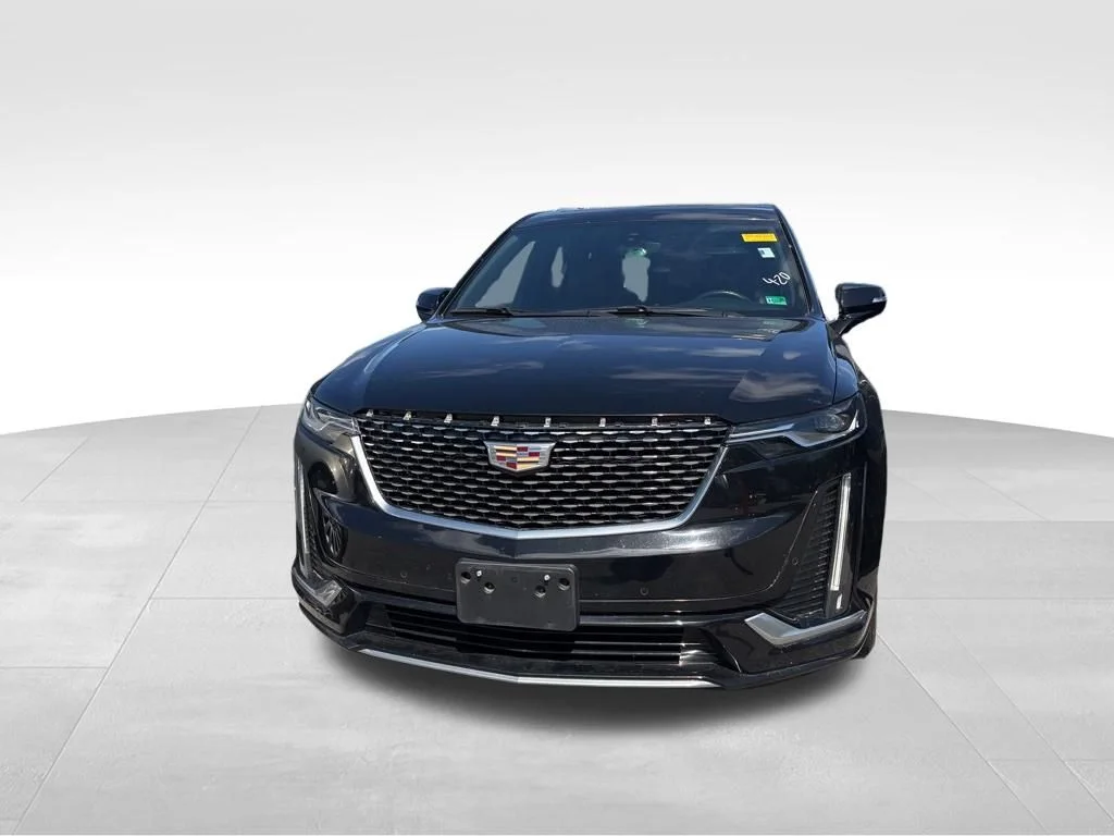 Used 2021 Black Cadillac Luxury image 7