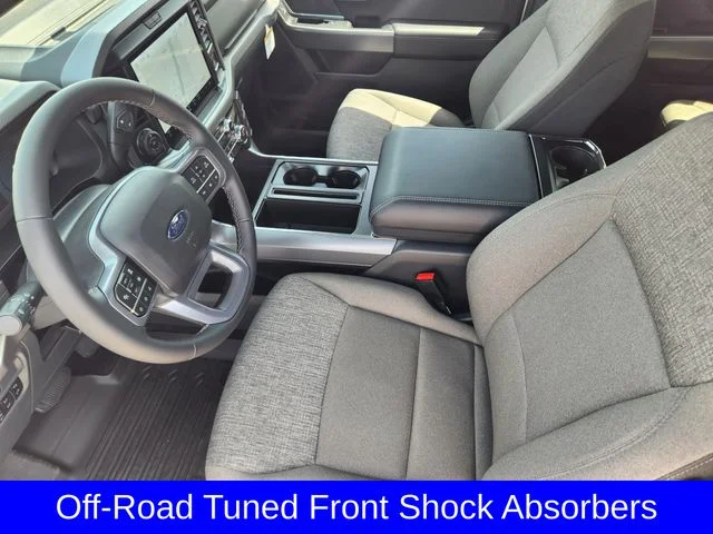 New 2026 Oxford White Ford XLT image 13