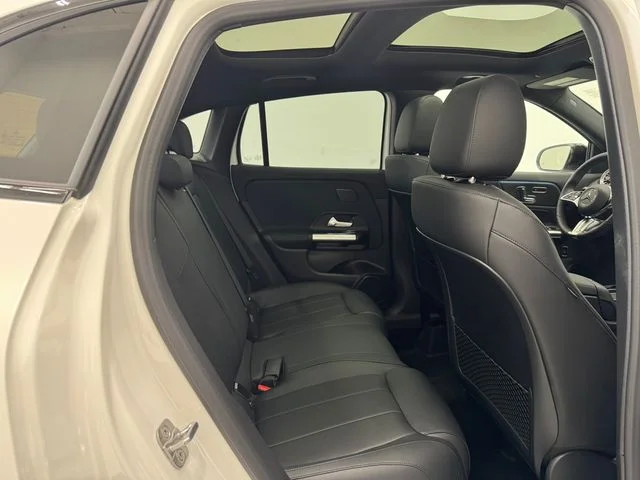 New 2026  Mercedes-Benz GLA 250 image 19