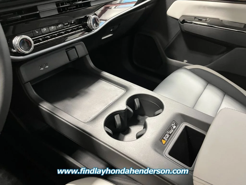 New 2026 Mercury Silver Metallic Honda Touring image 20