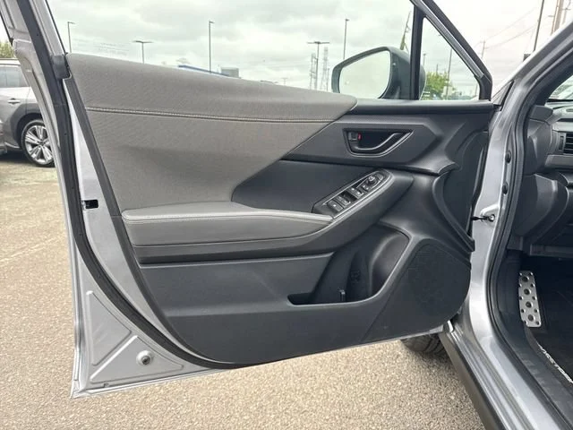 Used 2025 Ice Silver Metallic Subaru Sport image 15