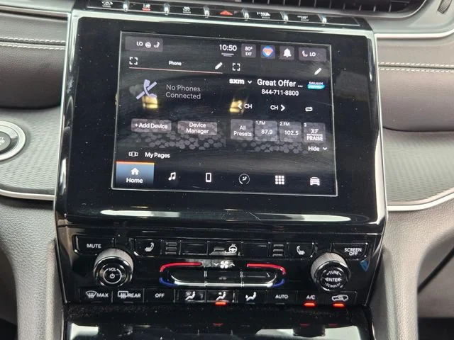 Used 2023 Red Jeep Altitude image 20