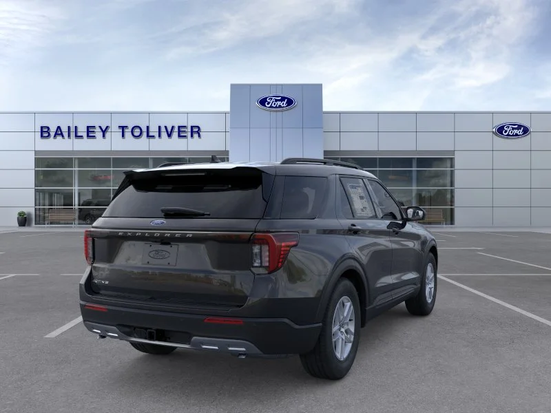 New 2026 Agate Black Metallic Ford Active image 33