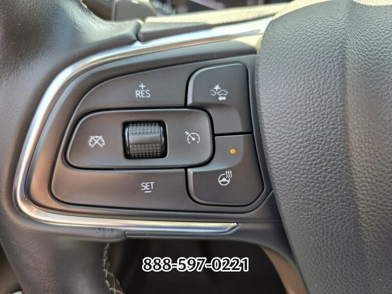 Used 2021 Cinnabar Metallic BUICK ESSENCE image 28