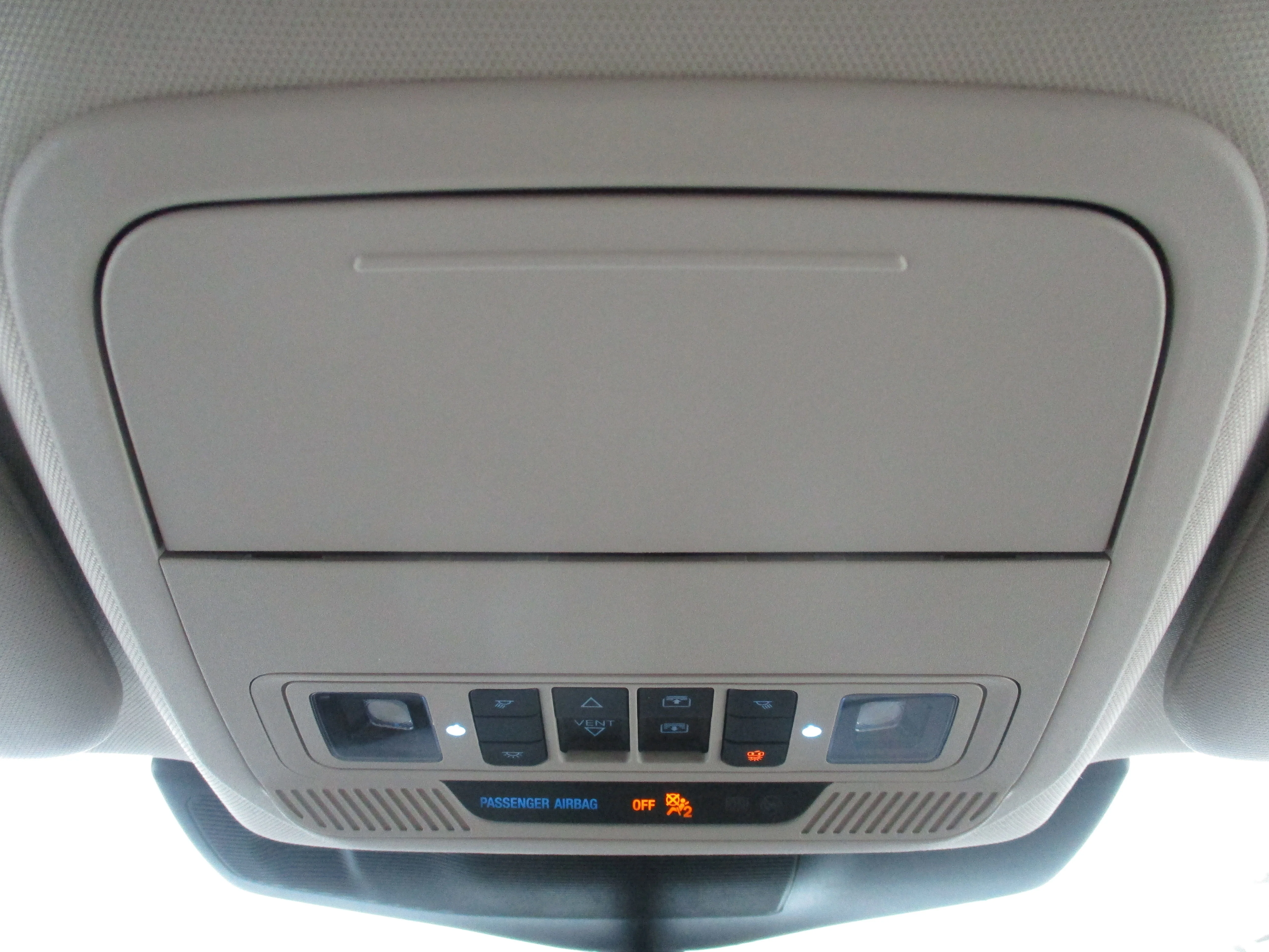 Used 2022 Star White Metallic Tri-Coat Ford Limited image 46