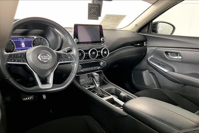 Used 2023 Gray Nissan SR image 4