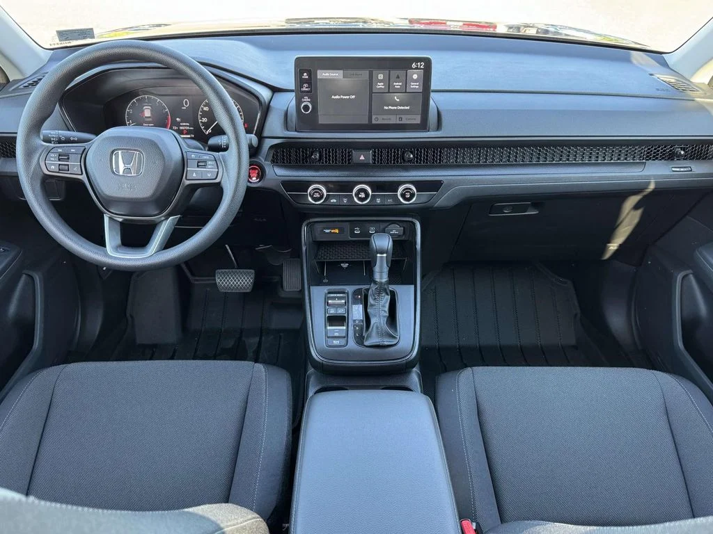 2026 Honda CR-V LX - Photo 17