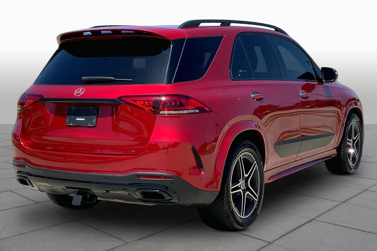 Used 2020 designo Cardinal Red Metallic Mercedes-Benz GLE 350 image 12