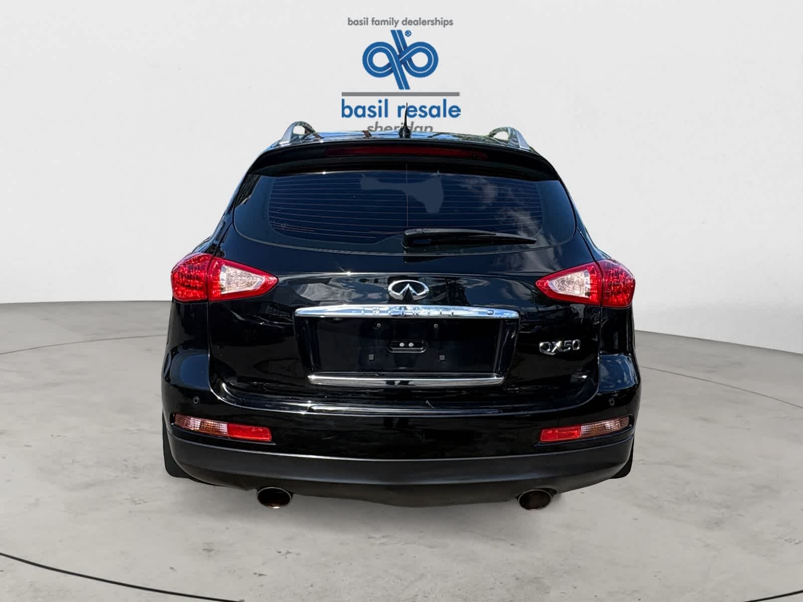 Used 2015 Black Obsidian INFINITI Journey image 5