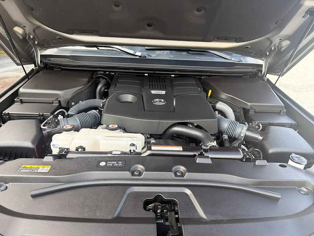Certified Used 2024 Silver Lexus GX 550 Premium image 36