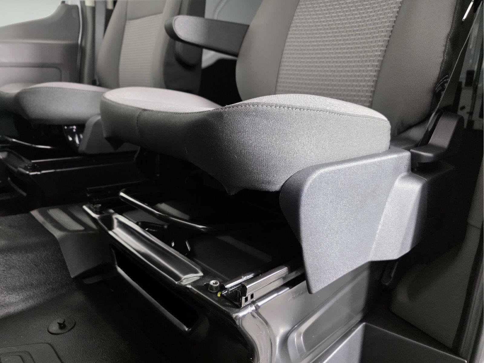 New 2026 Oxford White Ford HR CARGO image 16