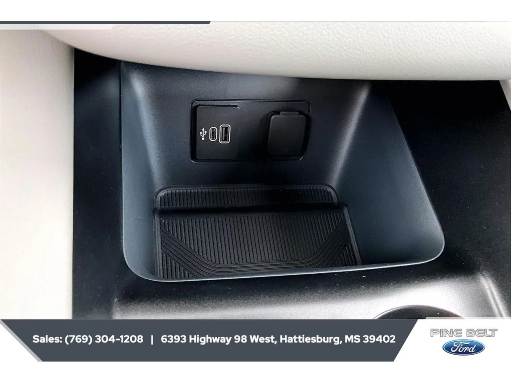 New 2026 Space White Metallic Ford Active image 24