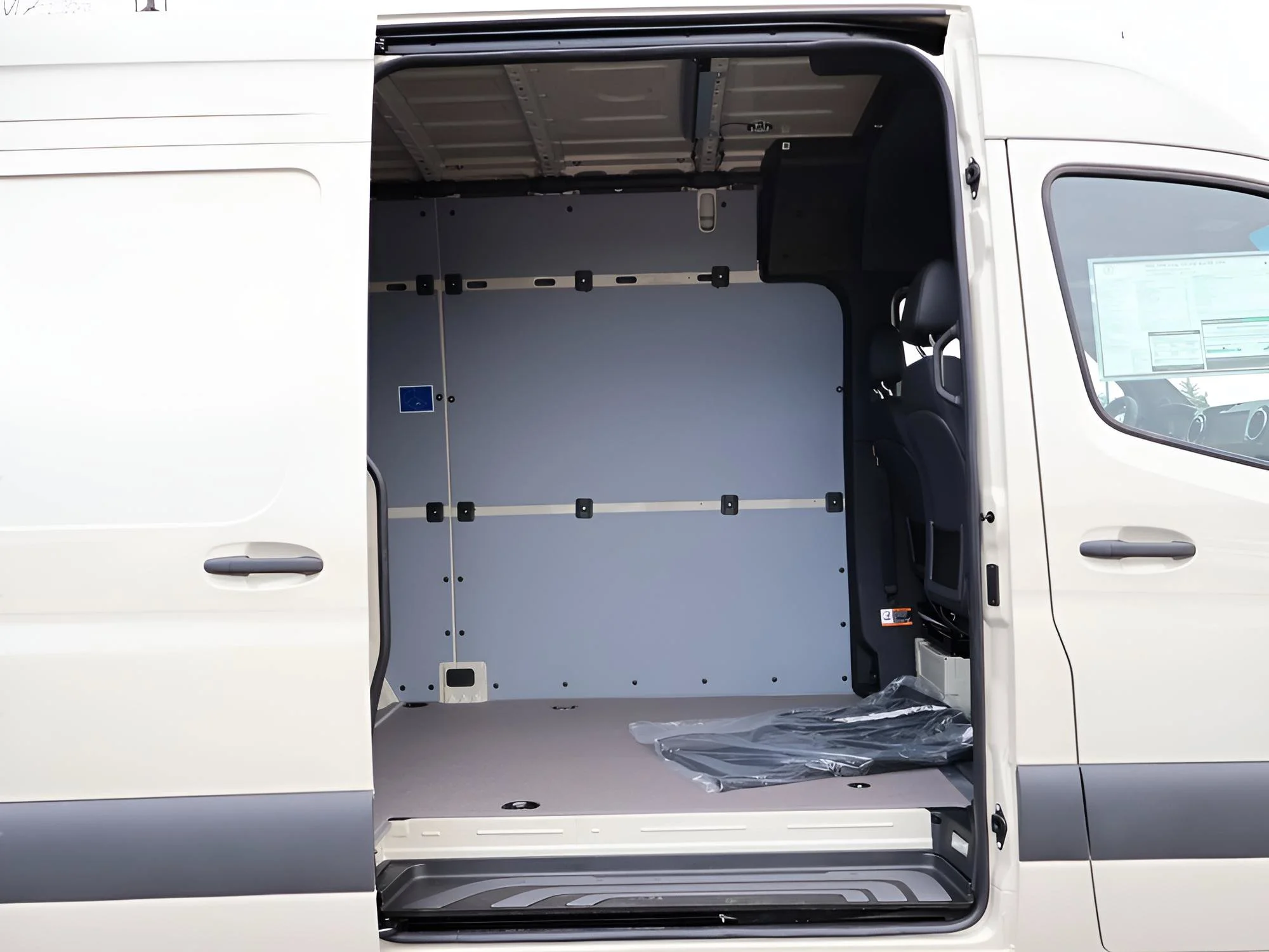 2026 Mercedes-Benz Sprinter Cargo Van Base - Photo 15