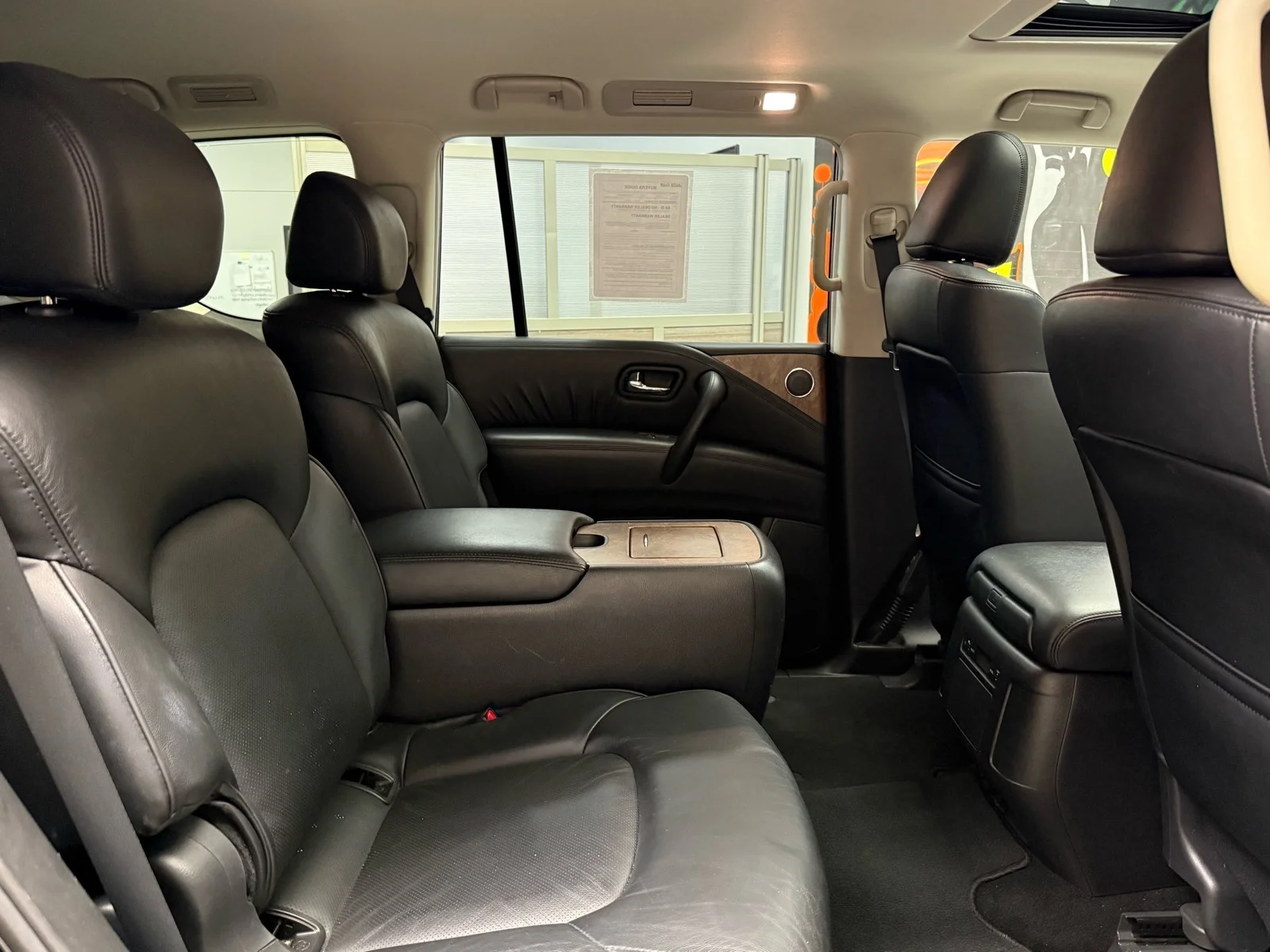 Used 2024 Super Black (kh3) Nissan SL image 29