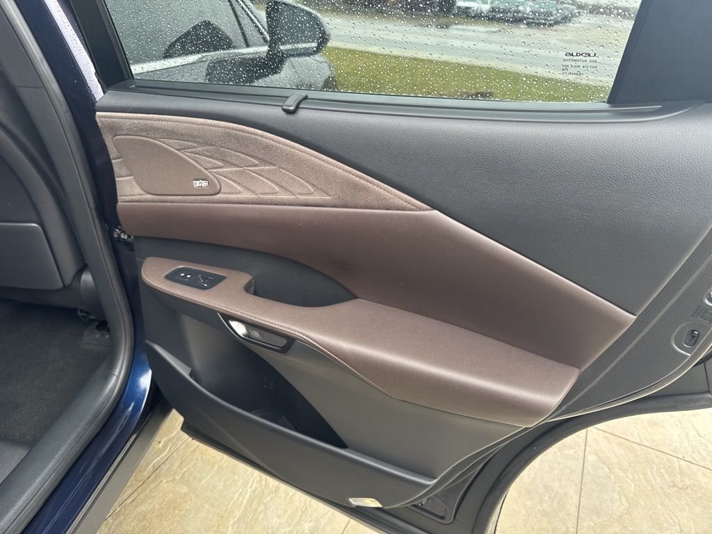 2023 Lexus RX 350 - Photo 30