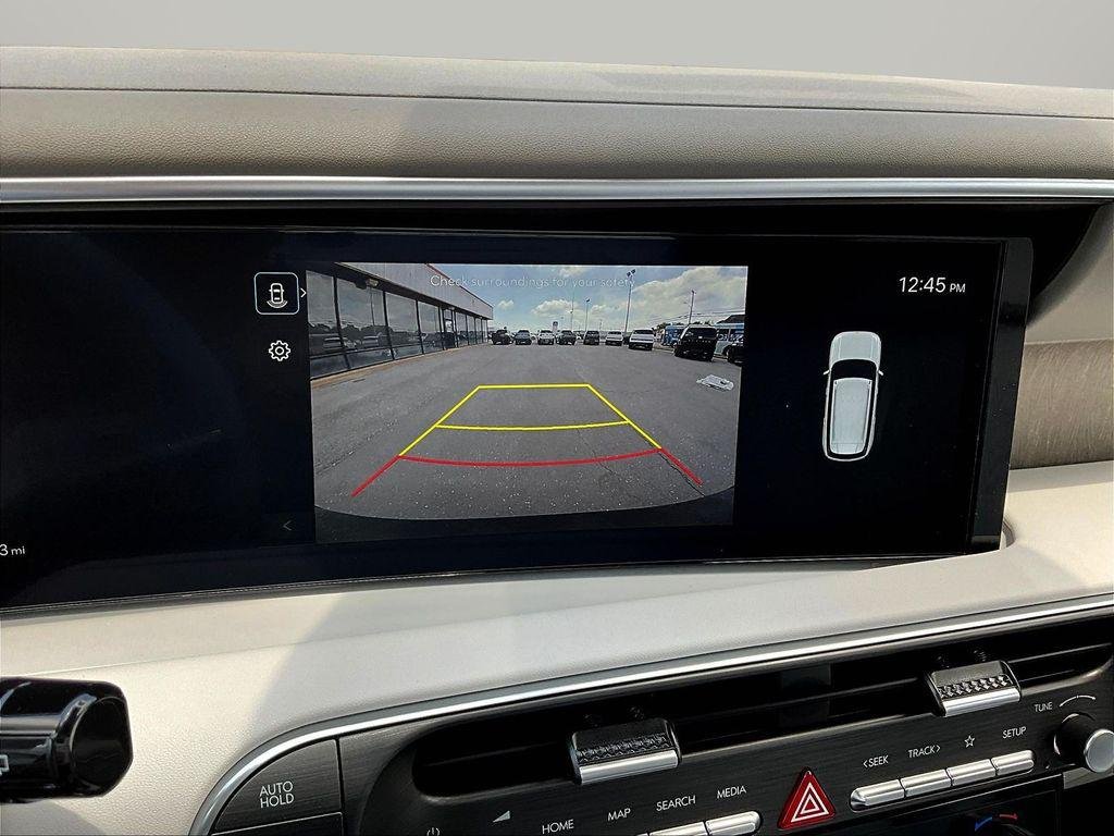 New 2026 Black Hyundai SEL 8P image 21