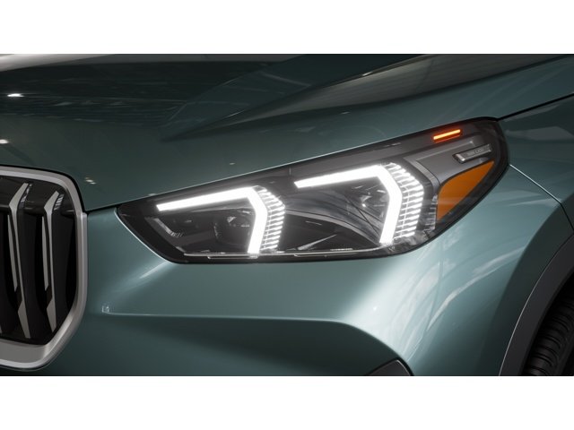New 2027 Green BMW X1 28i image 6