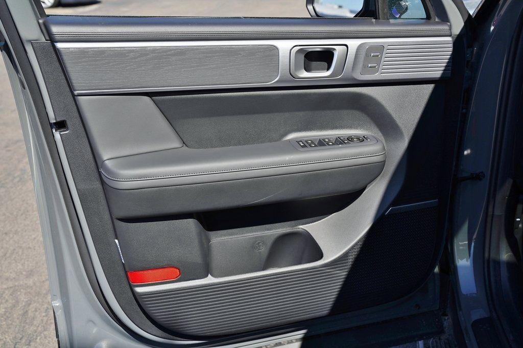 New 2026 Hampton Gray Hyundai Limited image 8