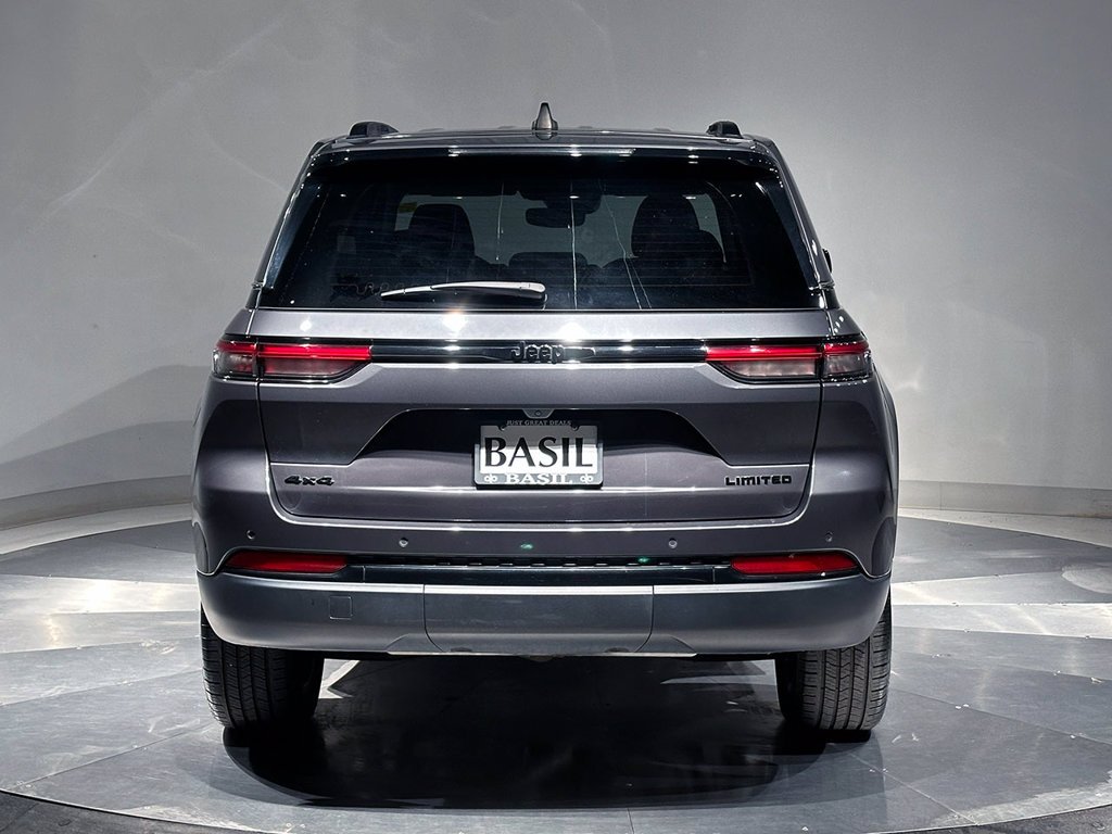 Used 2023 Gray Jeep Limited image 12