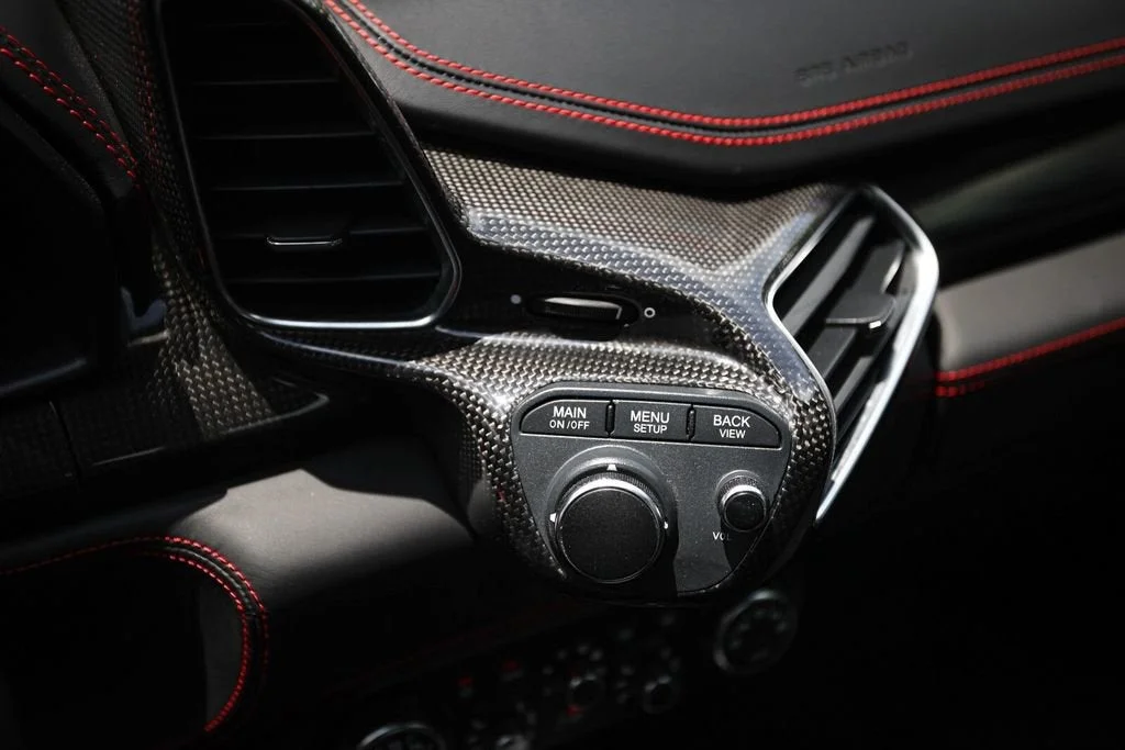 Certified Used 2011 Nero Daytona Ferrari Base image 33