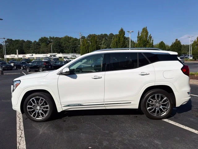 Used 2023 Summit White GMC Denali image 10
