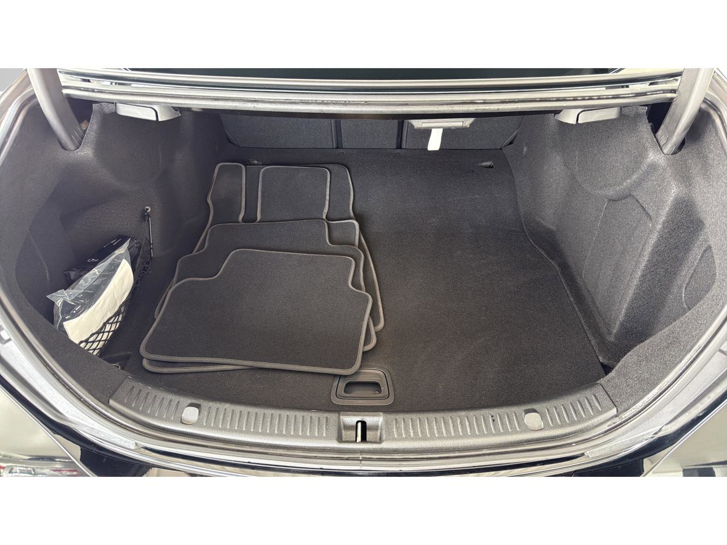 Used 2021 Black Mercedes-Benz E 350 image 8