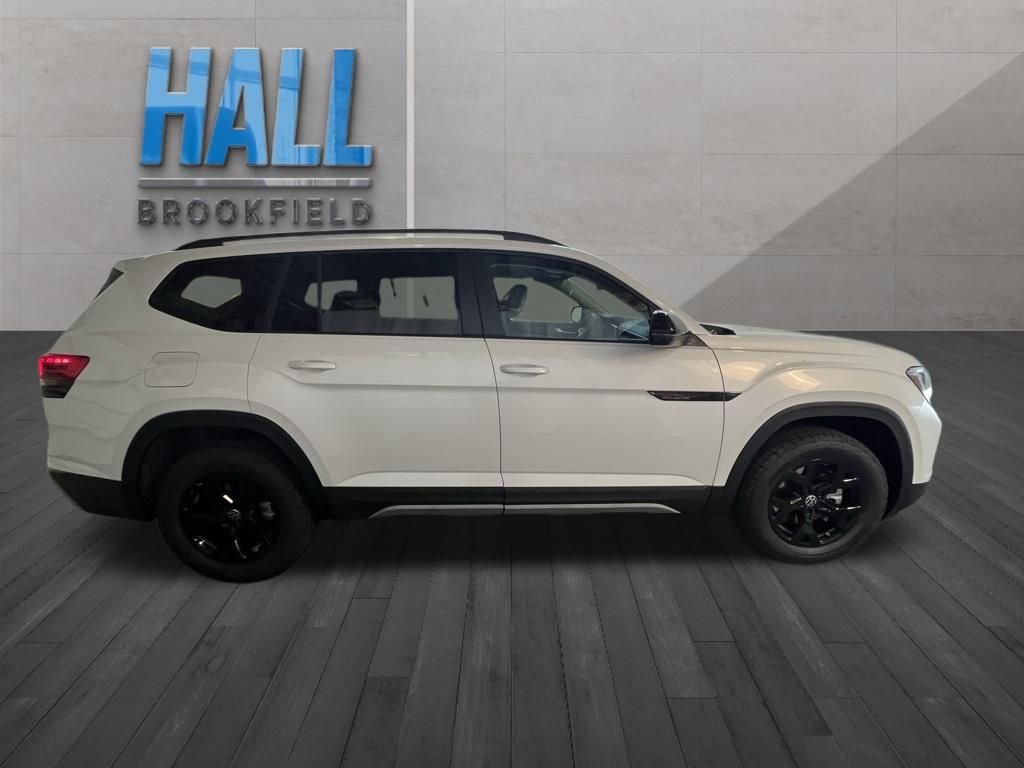 New 2026 White/off-white Volkswagen 2.0T Peak Edition image 6