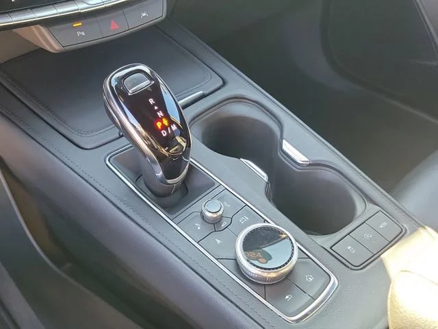 2024 Cadillac XT4 Premium Luxury - Photo 37