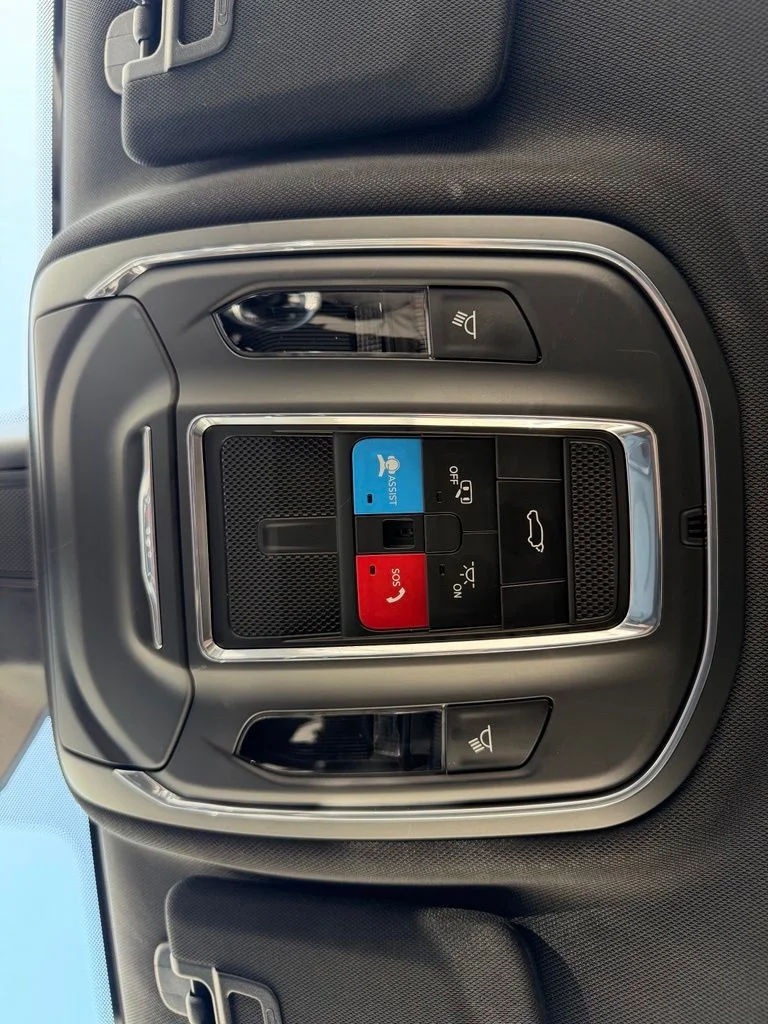 Certified Used 2023 White Jeep Trailhawk 4xe image 29